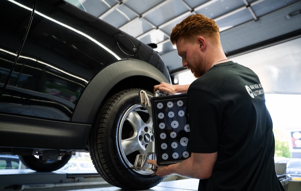 Common Image dinesten_images_1781172511.jpg Uitlijnen | van den Boog Automotive