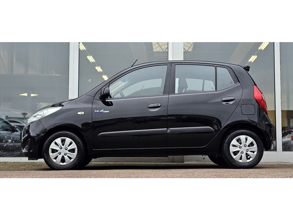 Hyundai i10 1.0 i-Drive Cool 2e Eigenaar! Airco! Mooi! 37518478-0.jpg | van den Boog Automotive