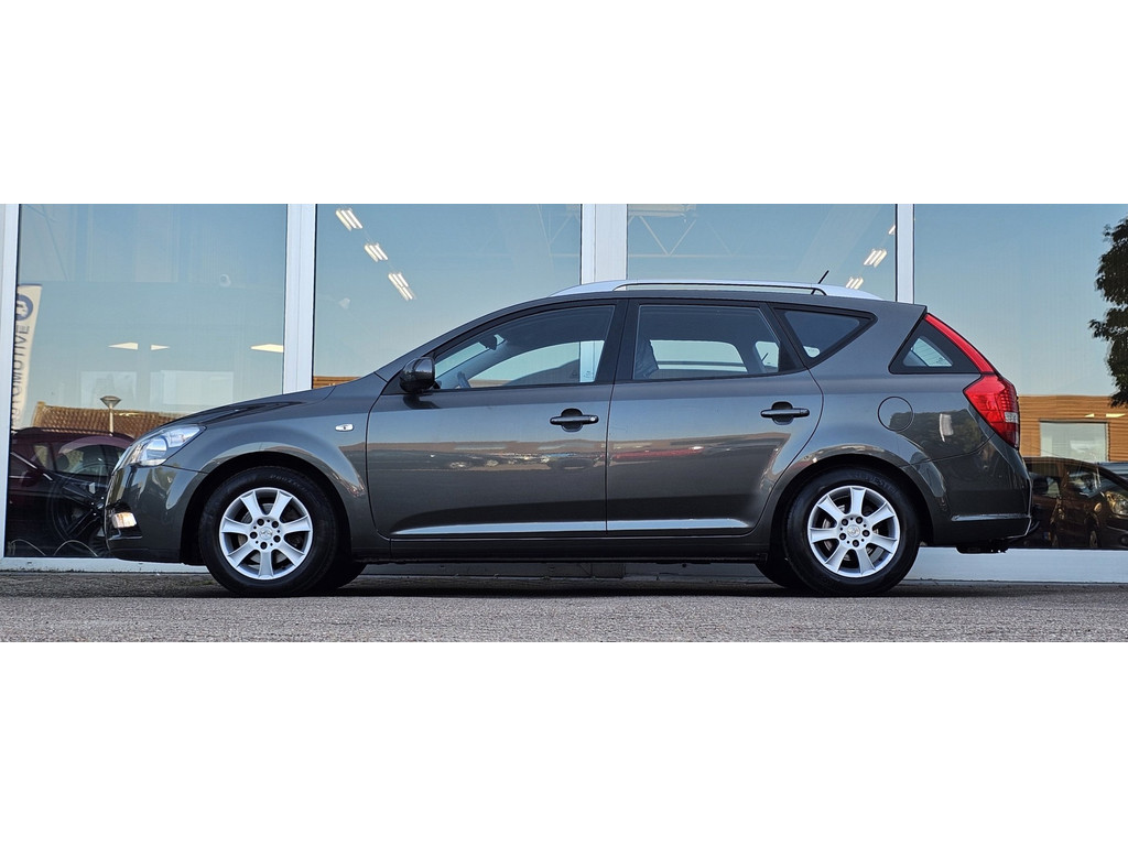 Kia cee'd Sporty Wagon 1.6 CVVT X-tra Airco Trekhaak verbruikt olie 40341946-0.jpg | van den Boog Automotive