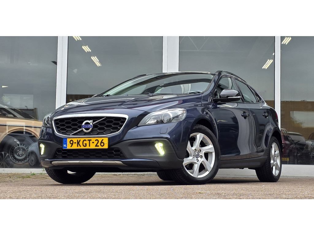 Volvo V40 Cross Country 1.6 T4 Summum 100% Dealer onderhouden Leer LED Navi Xenon Mooi! 48157138-0.jpg | van den Boog Automotive