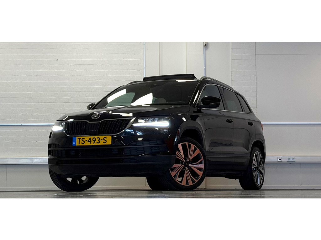 Škoda Karoq 1.5 TSI ACT Style Business Lerenbekleding Adaptieve cruise Trekhaak 51302970-0.jpg | van den Boog Automotive