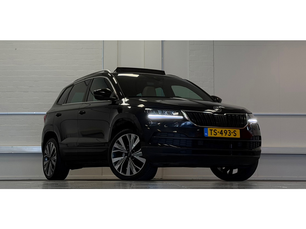 Škoda Karoq 1.5 TSI ACT Style Business Lerenbekleding Adaptieve cruise Trekhaak 51302970-0.jpg | van den Boog Automotive