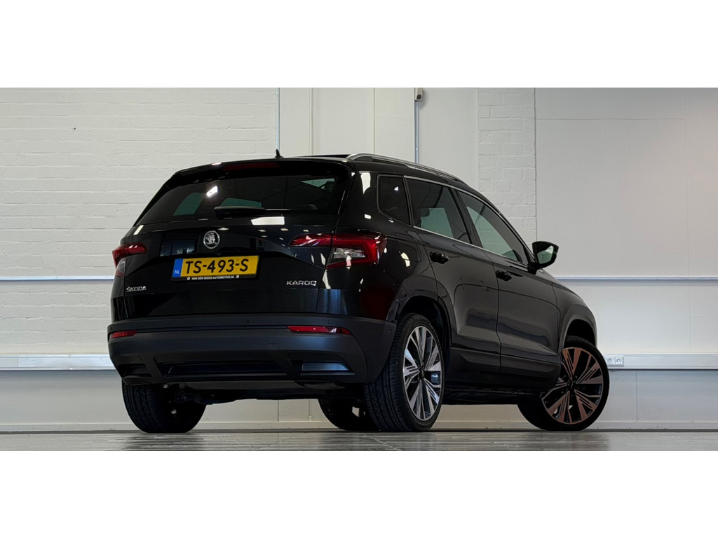 Škoda Karoq 1.5 TSI ACT Style Business Lerenbekleding Adaptieve cruise Trekhaak 51302970-4.jpg | van den Boog Automotive