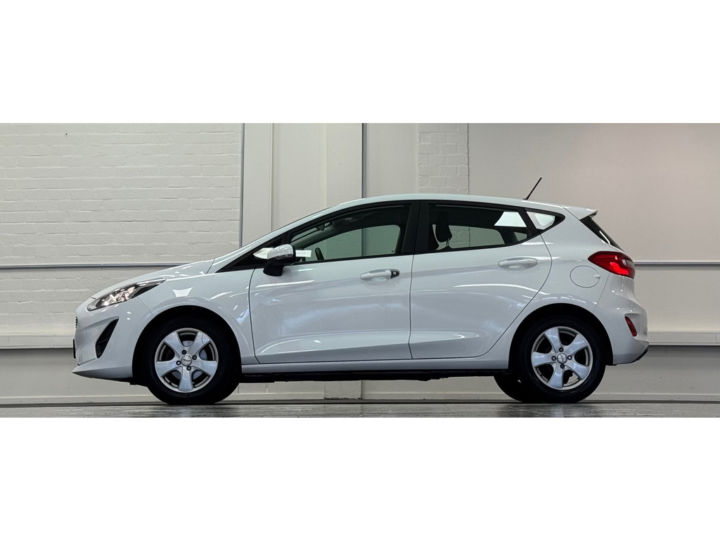Ford Fiesta 1.1i Trend Apple car play Cruise Control 2e Eigenaar Mooi! 51503970-0.jpg | van den Boog Automotive