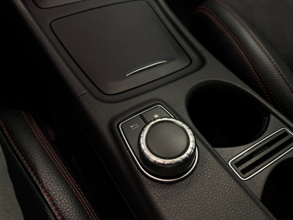 Mercedes-Benz CLA 200 OrangeArt Edition AMG 2e Eigenaar Leer Xenon 18"LM Mooi! 51707070-20.jpg | van den Boog Automotive