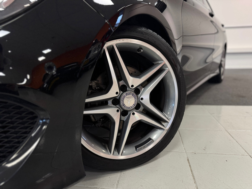 Mercedes-Benz CLA 200 OrangeArt Edition AMG 2e Eigenaar Leer Xenon 18"LM Mooi! 51707070-21.jpg | van den Boog Automotive