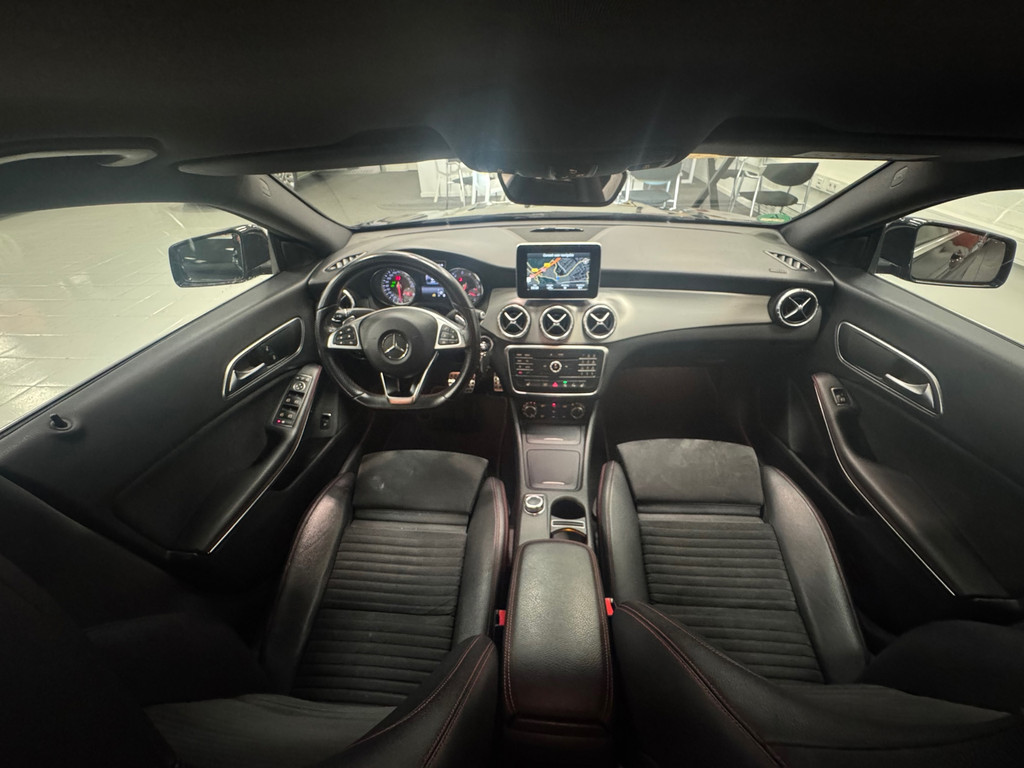 Mercedes-Benz CLA 200 OrangeArt Edition AMG 2e Eigenaar Leer Xenon 18"LM Mooi! 51707070-9.jpg | van den Boog Automotive
