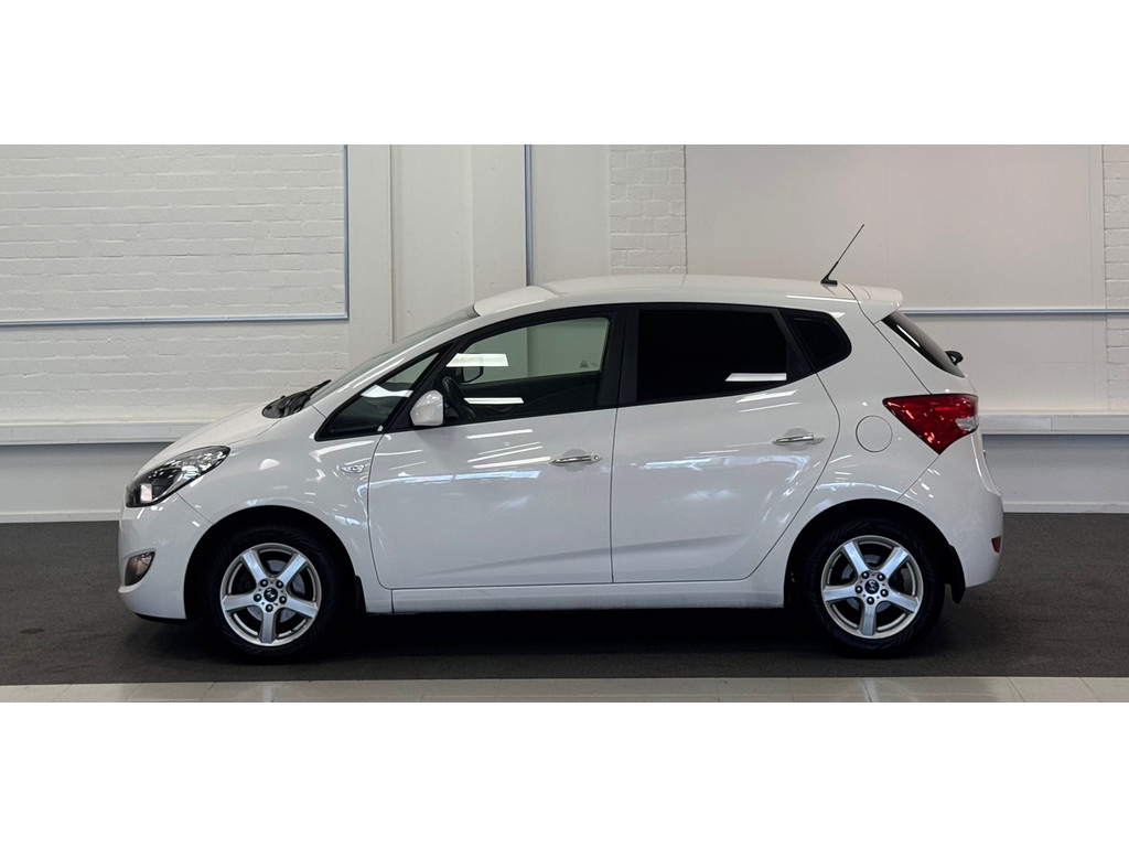 Hyundai ix20 1.6i i-Motion Parkeerhulp All season banden APK 2-2027 52931170-0.jpg | van den Boog Automotive