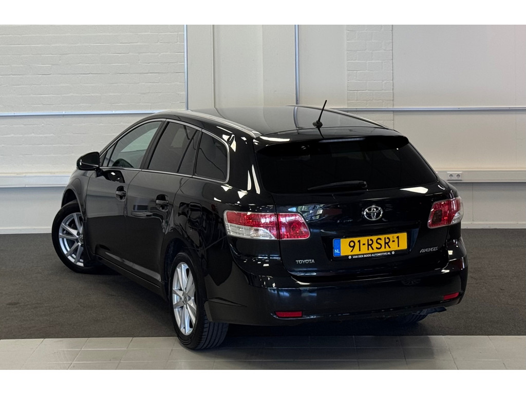 Toyota Avensis Wagon 2.0 VVTi Business Automaat 2e Eigenaar Leer Navigatie 53124998-21.jpg | van den Boog Automotive