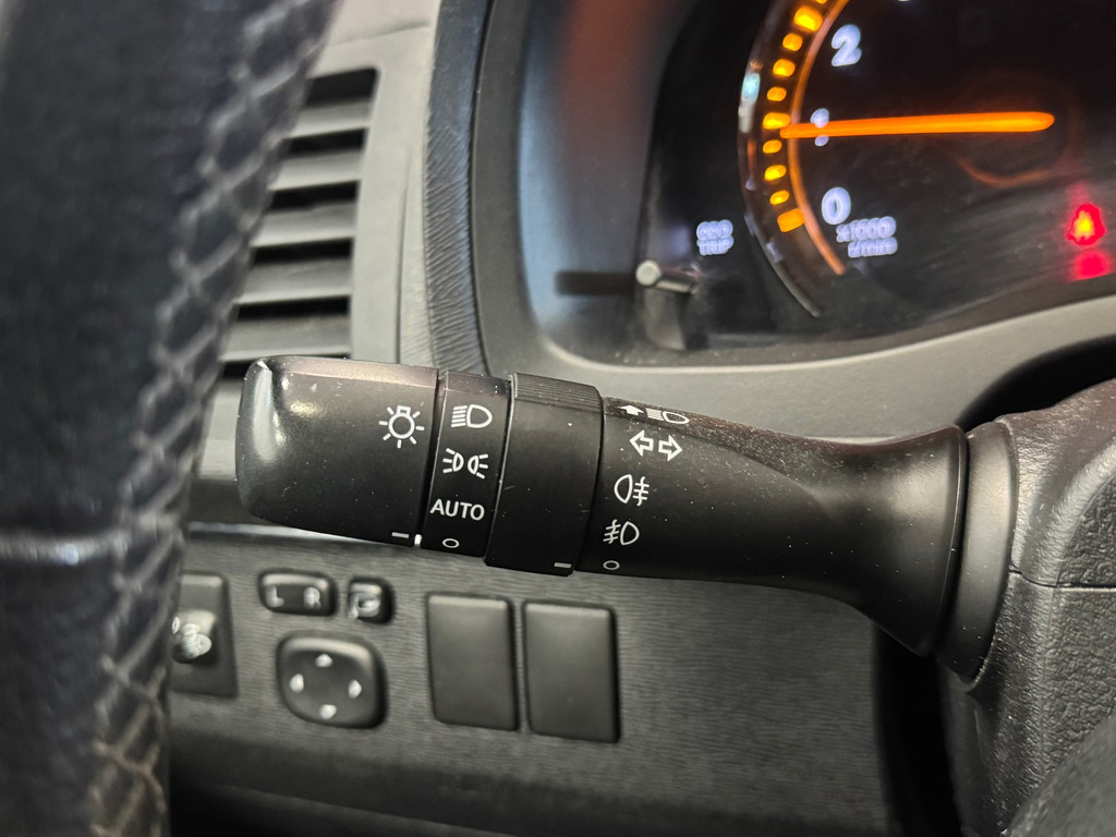 Toyota Avensis Wagon 2.0 VVTi Business Automaat 2e Eigenaar Leer Navigatie 53124998-24.jpg | van den Boog Automotive