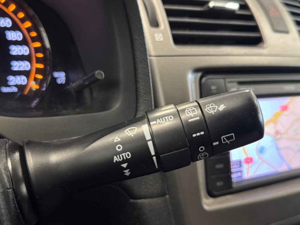 Toyota Avensis Wagon 2.0 VVTi Business Automaat 2e Eigenaar Leer Navigatie 53124998-26.jpg | van den Boog Automotive