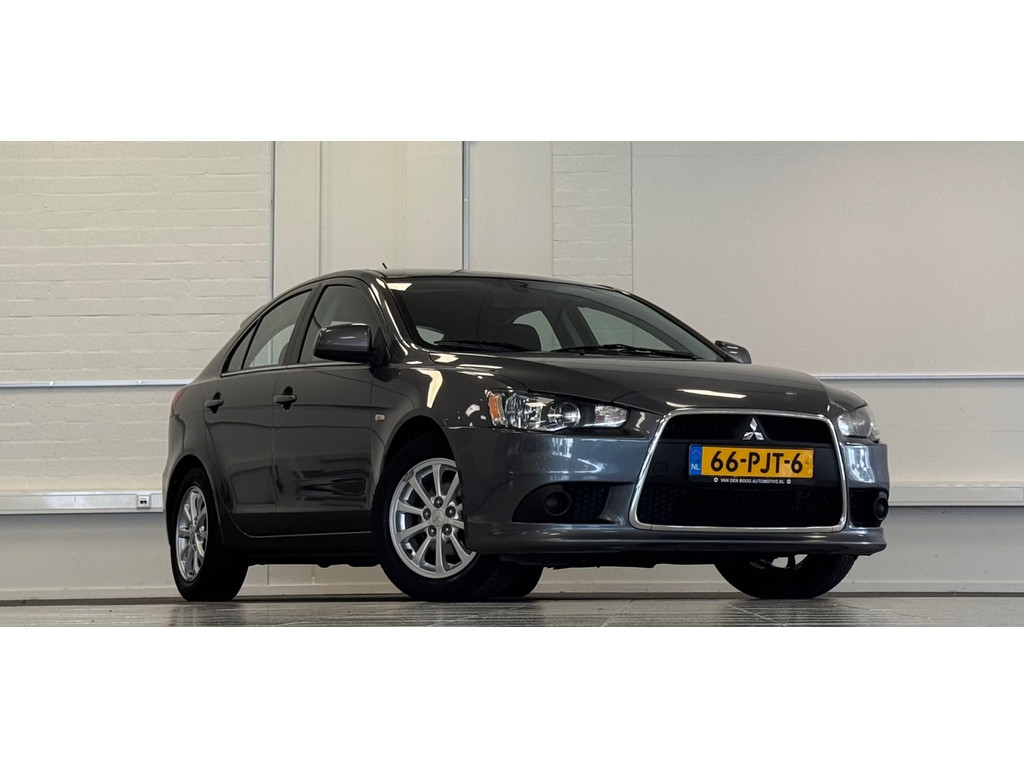 Mitsubishi Lancer Sportback 1.6i 16V Edition One 1e Eigenaar 53719429-0.jpg | van den Boog Automotive