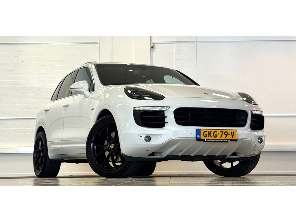 Porsche Cayenne 3.0 S E-Hybrid Platinum Edition 100% Onderhouden 12,3" Multimedia 53746764-0.jpg | van den Boog Automotive