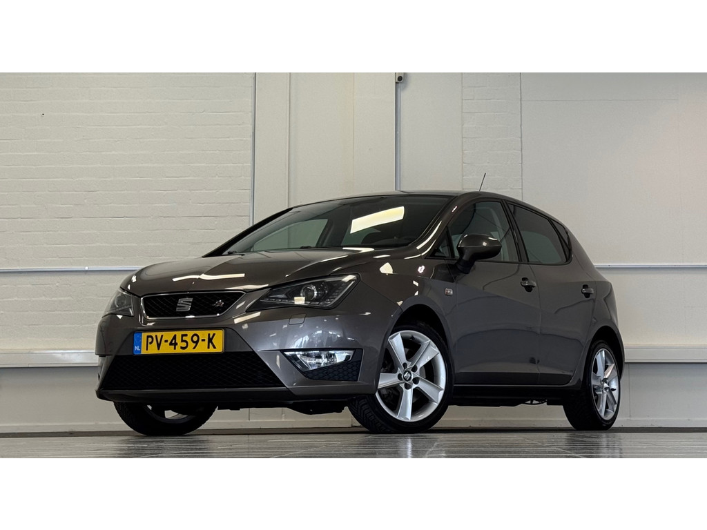 SEAT Ibiza 1.0 EcoTSI FR Connect Automaat Camera Leer Navi Mooi! 53964304-0.jpg | van den Boog Automotive