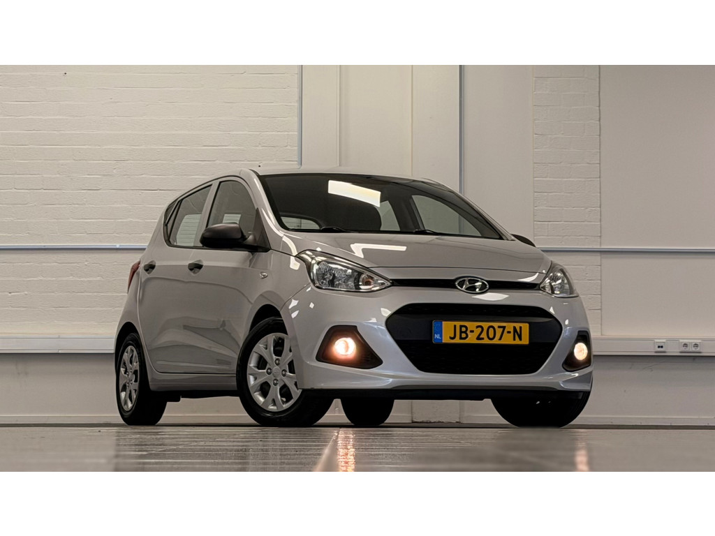 Hyundai i10 1.0i 12V Go! Airco Nieuwe APK Garantie Mooi! 54220229-0.jpg | van den Boog Automotive