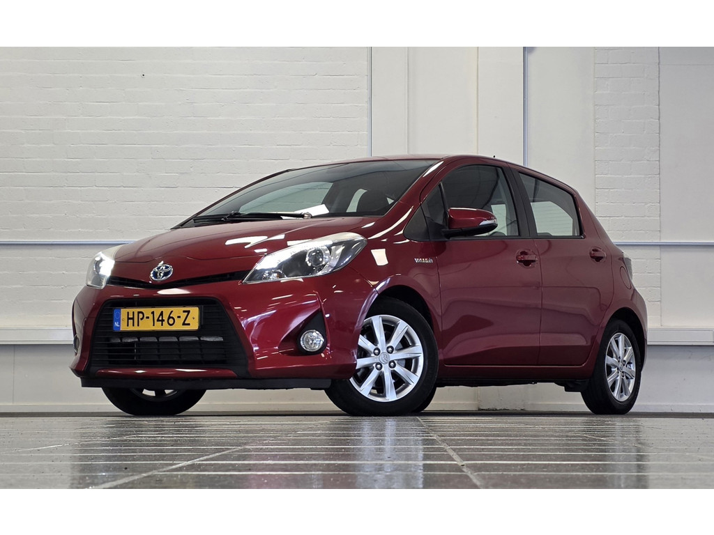 Toyota Yaris 1.5 Full Hybrid Aspiration Camera Navigatie Mooi! Garantie 54359854-0.jpg | van den Boog Automotive