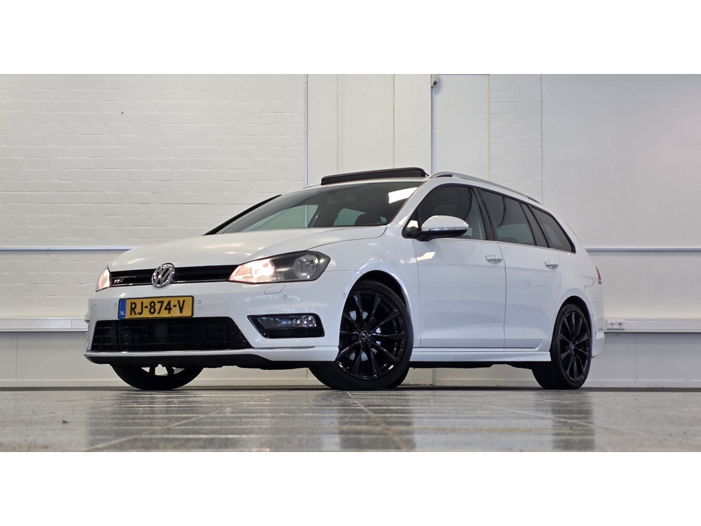 Volkswagen Golf Variant 1.4 TSI Highline R-Line Schuifdak Navigatie Xenon Stoelverwarming 18" LM velgen 54547134-0.jpg | van den Boog Automotive