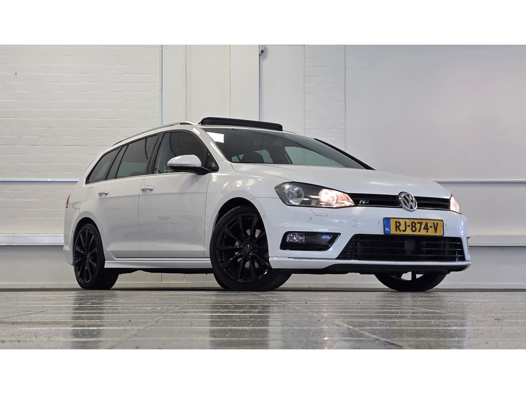 Volkswagen Golf Variant 1.4 TSI Highline R-Line Schuifdak Navigatie Xenon Stoelverwarming 18" LM velgen 54547134-0.jpg | van den Boog Automotive