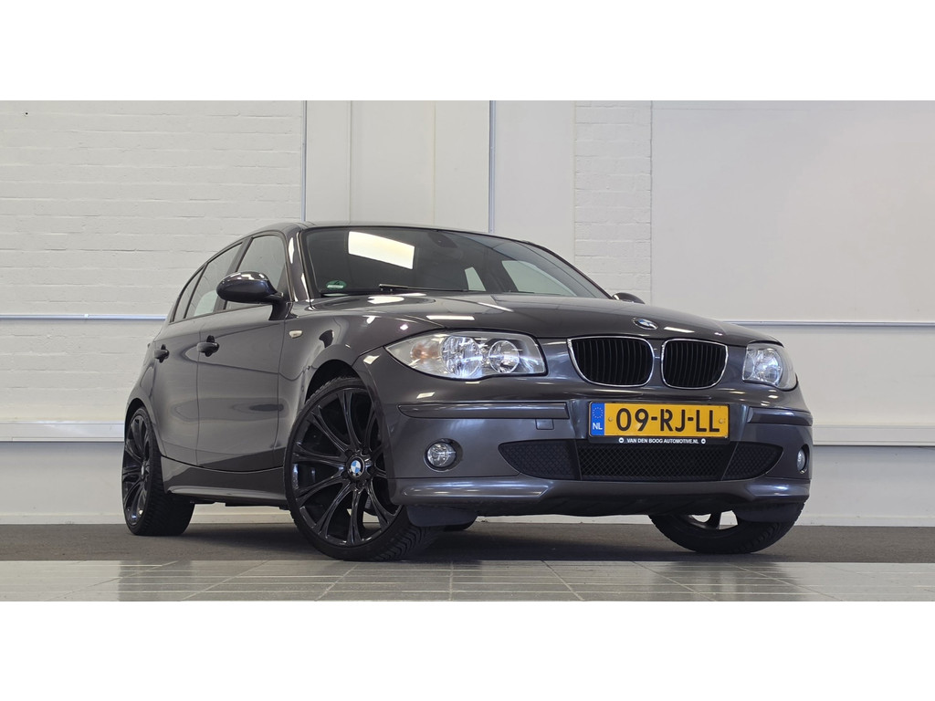 BMW 1 Serie 116i High Executive Leer Navi Android LM 19" LM velgen Mooi! 54547374-0.jpg | van den Boog Automotive