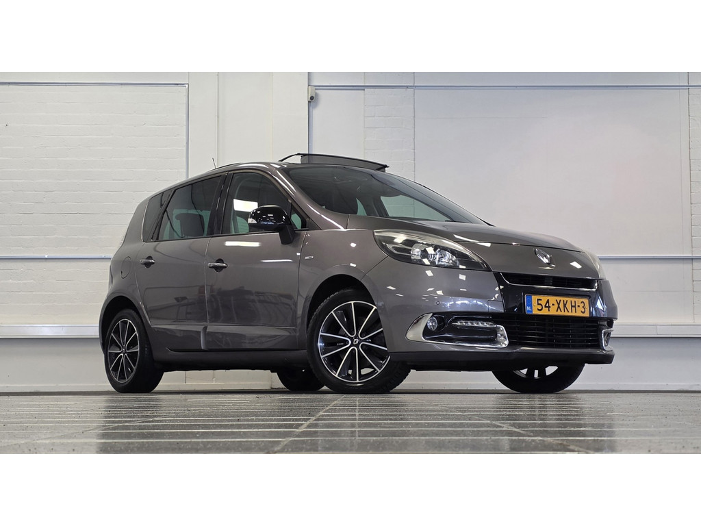 Renault Scénic 2.0 Bose Trekhaak Schuifdak Navigatie Camera 54671872-0.jpg | van den Boog Automotive