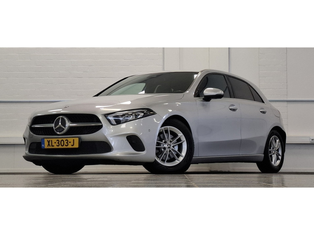 Mercedes-Benz A-Klasse 180 d Business Solution Automaat 54843895-0.jpg | van den Boog Automotive