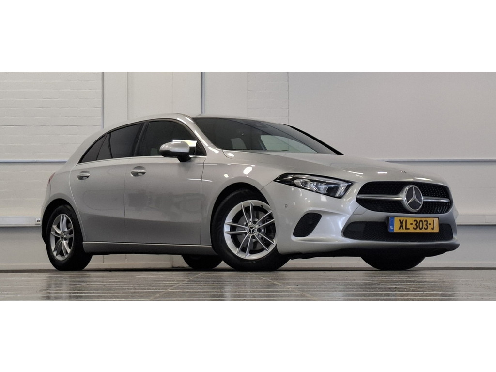 Mercedes-Benz A-Klasse 180 d Business Solution Automaat 54843895-0.jpg | van den Boog Automotive