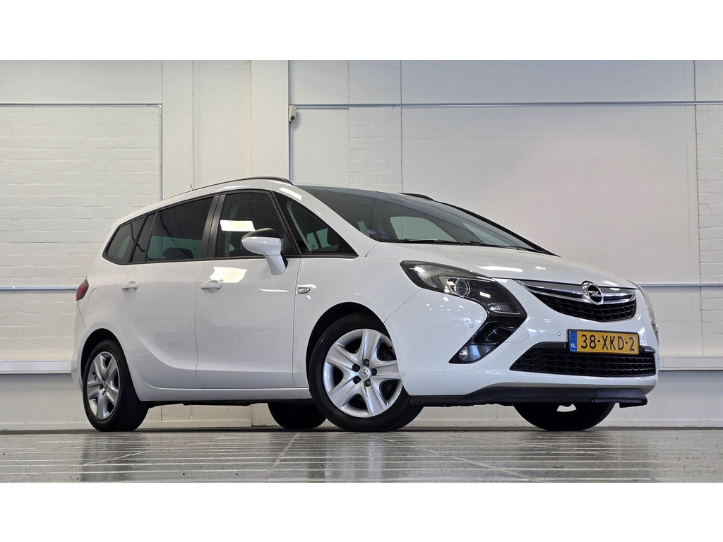 Opel Zafira Tourer 1.4 Edition Nieuwe APK Parkeerhulp voor & achter Trekhaak 55127863-0.jpg | van den Boog Automotive
