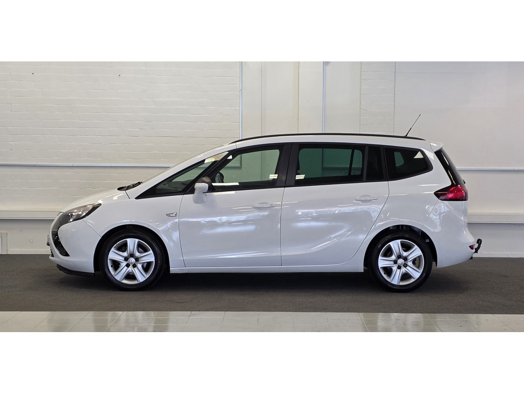 Opel Zafira Tourer 1.4 Edition Nieuwe APK Parkeerhulp voor & achter Trekhaak 55127863-0.jpg | van den Boog Automotive
