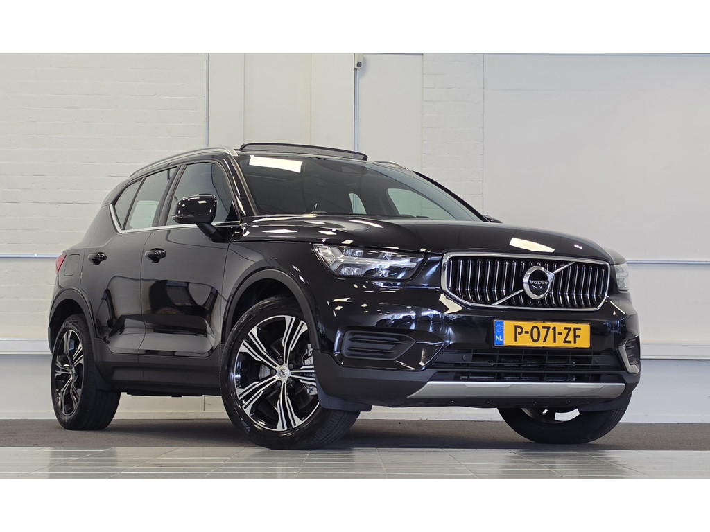 Volvo XC40 1.5 T5 Recharge Inscription Schuif/kanteldak Trekhaak SOH 55448217-0.jpg | van den Boog Automotive