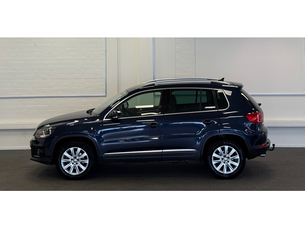 Volkswagen Tiguan 2.0 TSI Sport&Style 4Motion NL-auto Leer Navi Camera 55484301-0.jpg | van den Boog Automotive
