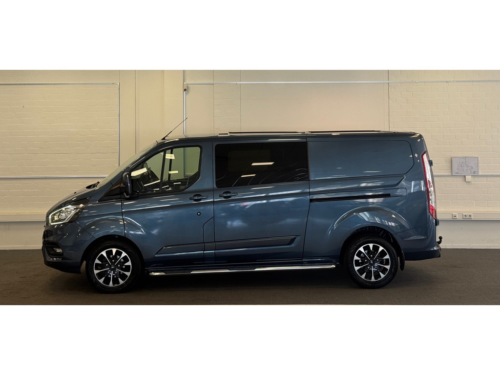 Ford Transit Custom 300 2.0 TDCI L2H1 170pk Limited DC Navi Camera Trekhaak Marge 2e Eigenaar 55618461-0.jpg | van den Boog Automotive