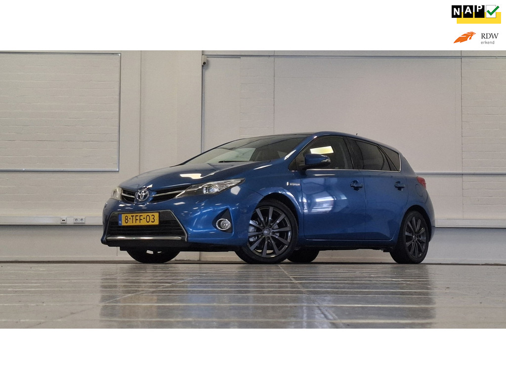 Toyota Auris 1.8 Hybrid Lease+ Pano Trekhaak Navi Camera 2e Eigenaar 55713561-0.jpg | van den Boog Automotive