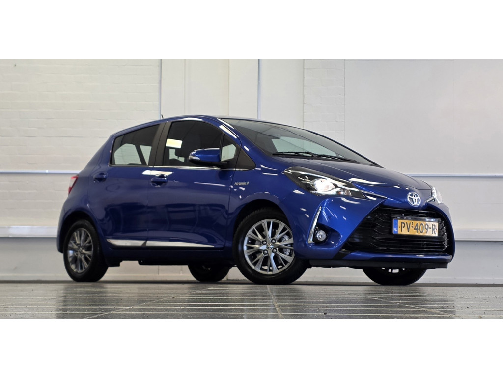 Toyota Yaris 1.5 Hybrid Executive 2e Eigenaar Camera Navigatie Garantie Mooi! 55872849-0.jpg | van den Boog Automotive