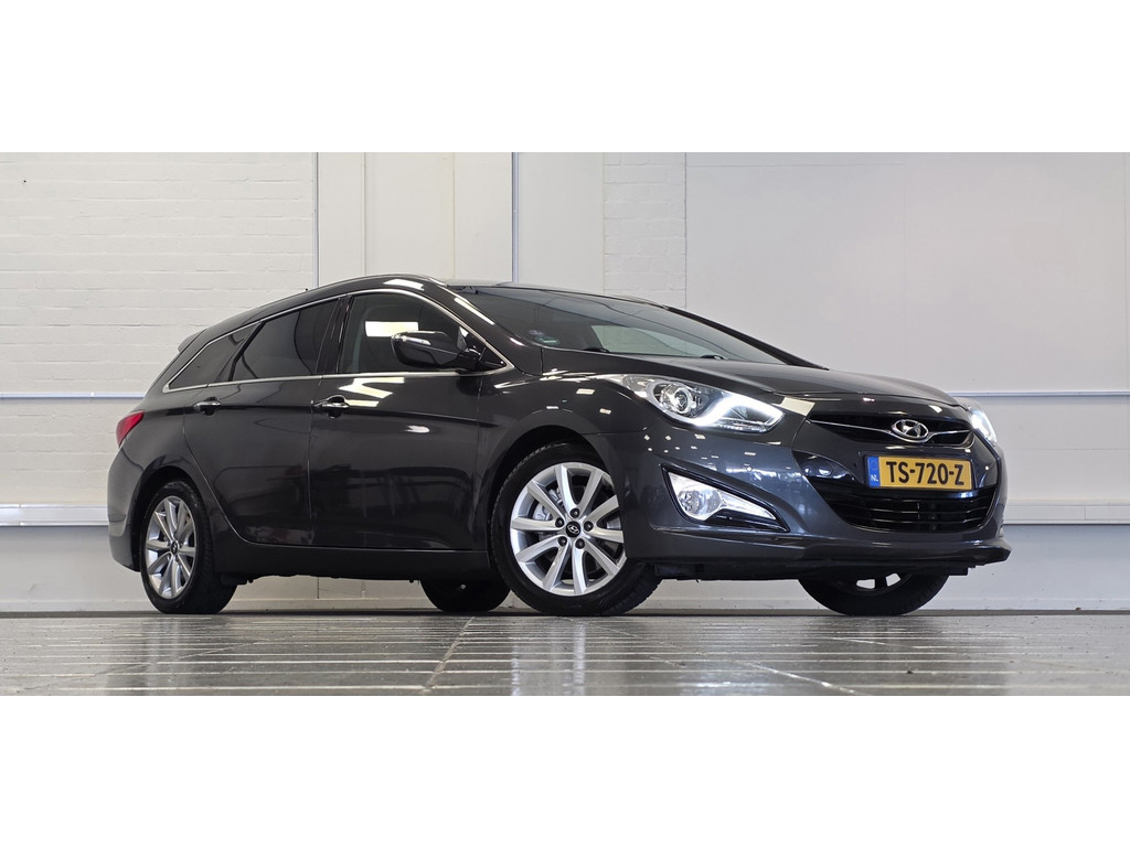 Hyundai i40 Wagon 1.6 GDI Blue Go! Edition 100% Onderhouden Trekhaak Leer 55881101-0.jpg | van den Boog Automotive