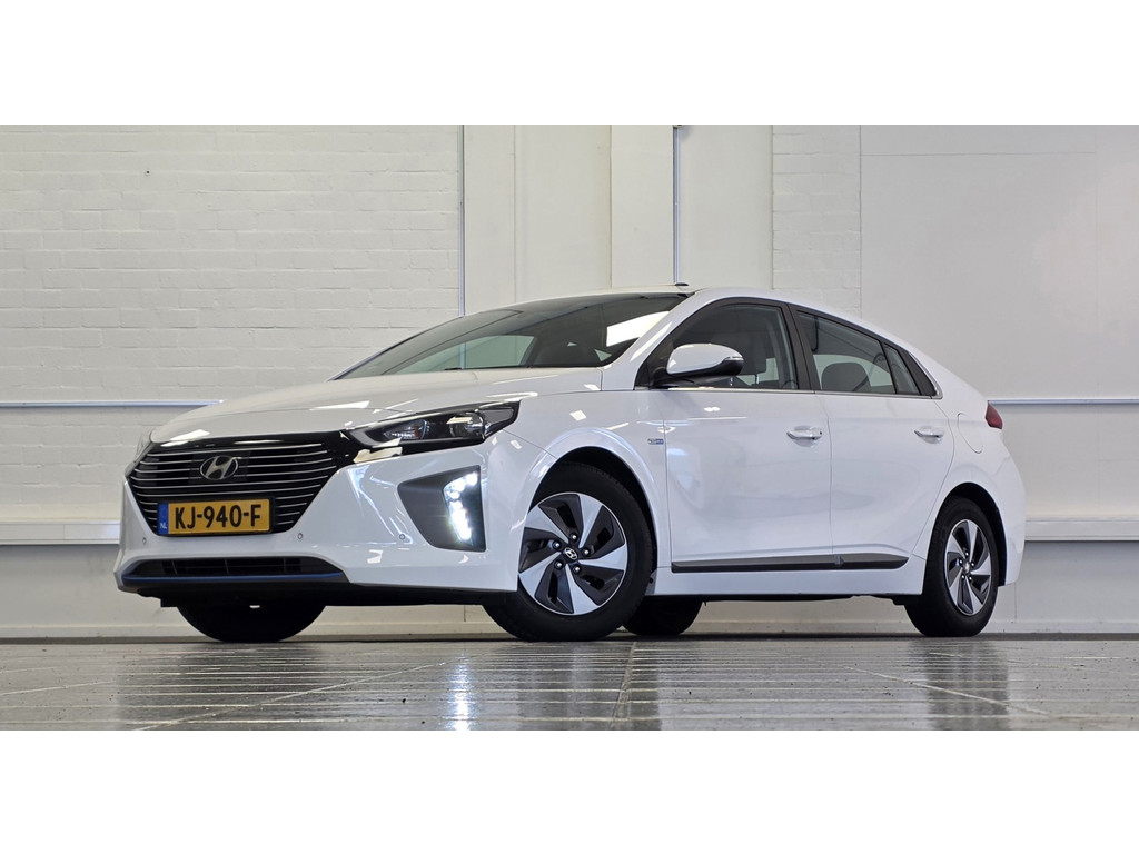 Hyundai IONIQ 1.6 GDi First Edition Pano Leer Vol opties! Garantie 55897589-0.jpg | van den Boog Automotive