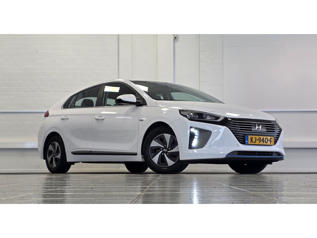 Hyundai IONIQ 1.6 GDi First Edition Pano Leer Vol opties! Garantie 55897589-0.jpg | van den Boog Automotive