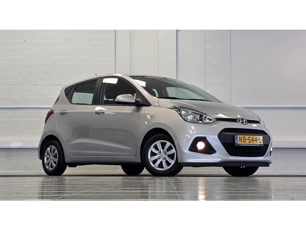 Hyundai i10 1.0i i-Motion Comfort 1e Eigenaar Nieuwe APK Garantie 56095332-0.jpg | van den Boog Automotive