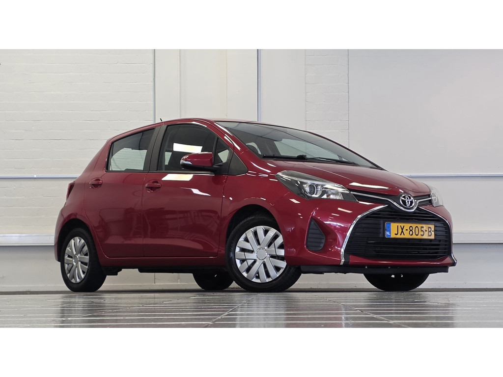 Toyota Yaris 1.3 VVT-i Aspiration 100% Onderhouden Camera APK 28-06-2027 56125837-0.jpg | van den Boog Automotive