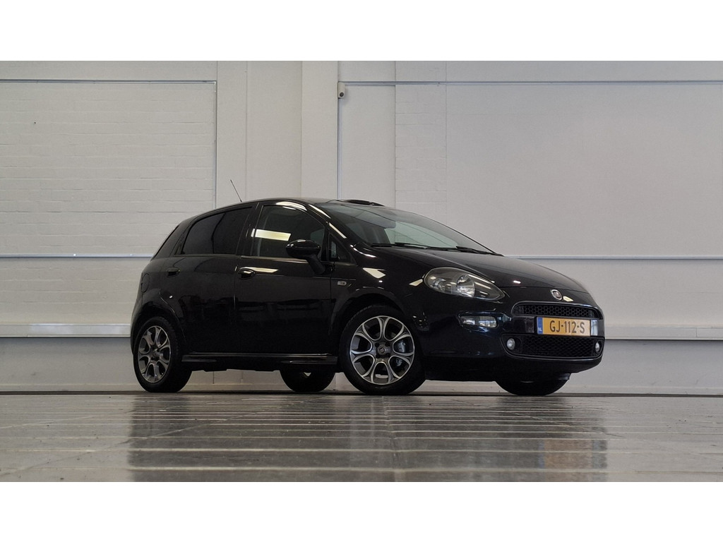 Fiat Punto Evo 0.9 TwinAir Lounge Panoramadak Clima Garantie Mooi! 56173863-0.jpg | van den Boog Automotive