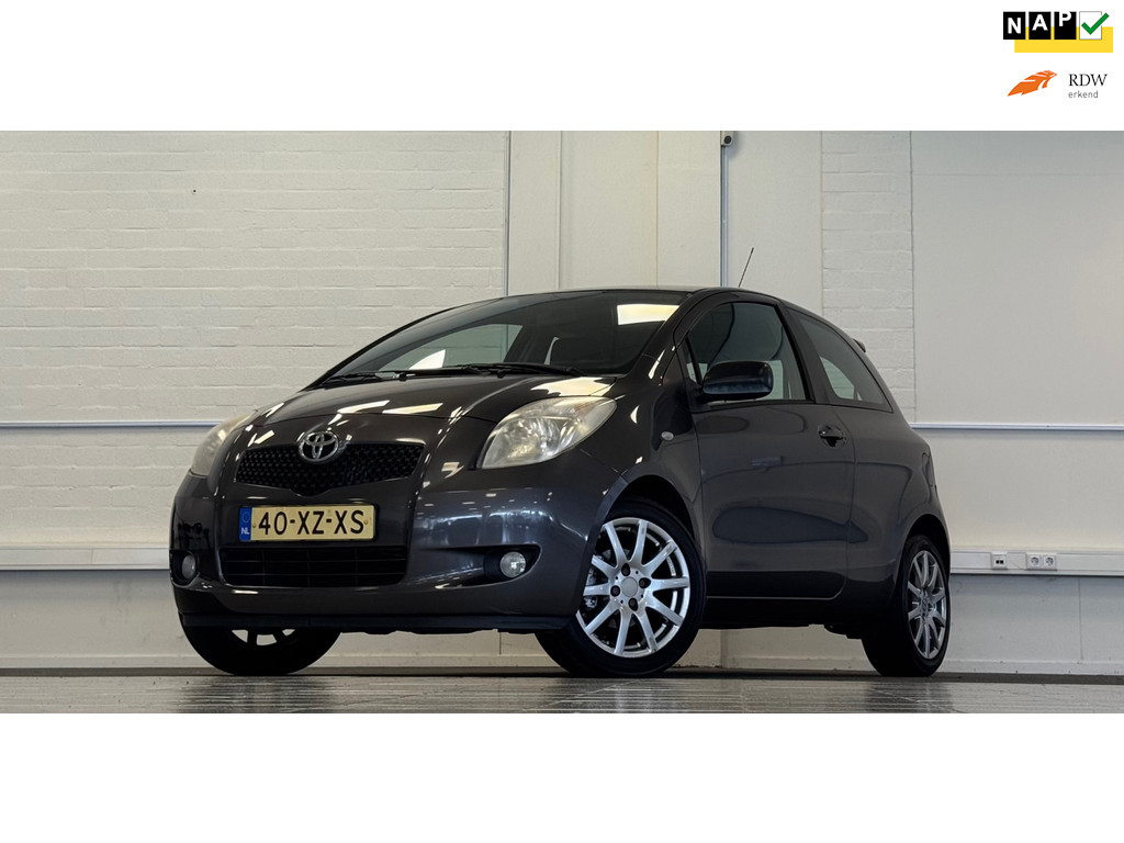 Toyota Yaris 1.3 VVTi Automaat Sol S Line-pakket Leder Airco 56229515-0.jpg | van den Boog Automotive