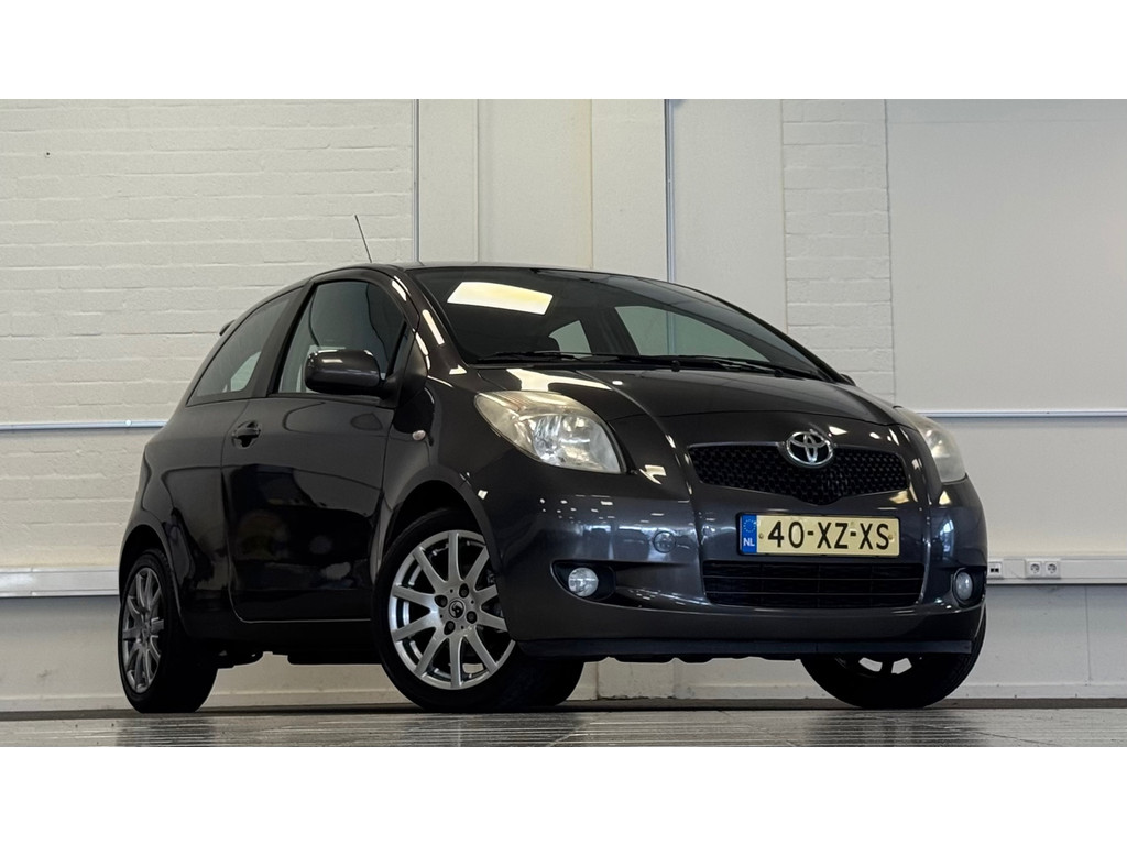 Toyota Yaris 1.3 VVTi Automaat Sol S Line-pakket Leder Airco Garantie Mooi! 56229515-0.jpg | van den Boog Automotive