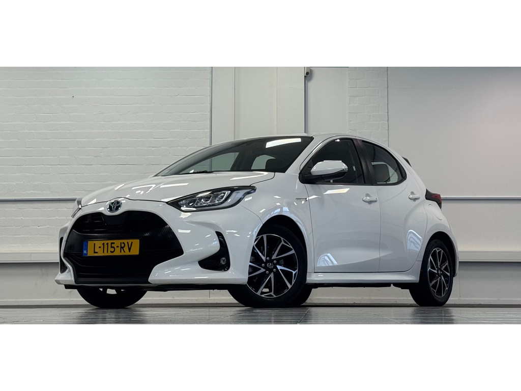 Toyota Yaris 1.5 Hybrid Dynamic 100% Onderhouden Camera Clima 56249873-0.jpg | van den Boog Automotive