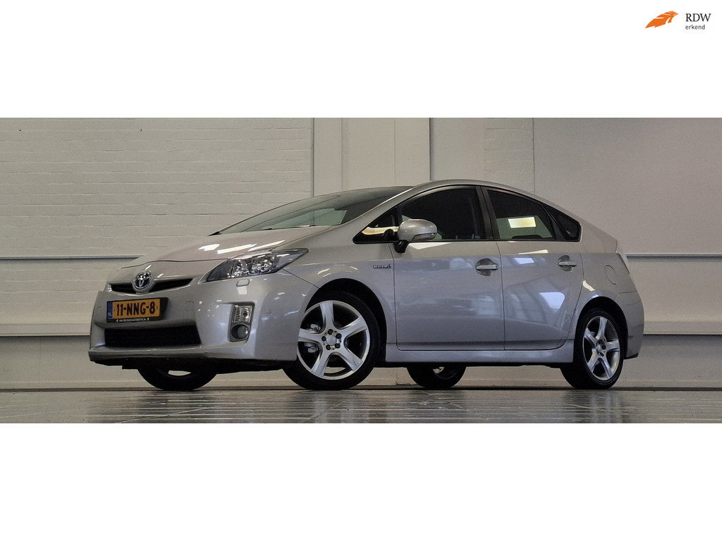 Toyota Prius 1.8 Dynamic Trekhaak Dealer onderhouden ZGAN banden 56272483-0.jpg | van den Boog Automotive