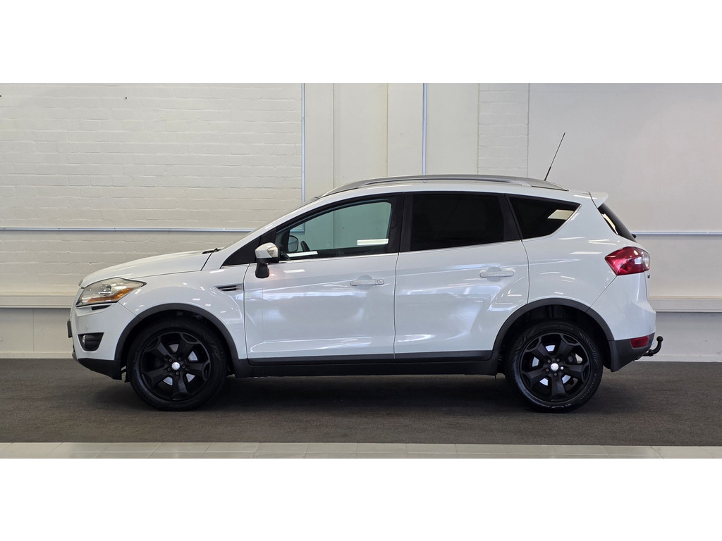 Ford Kuga 2.5 20V Titanium Trekhaak Panoramadak Leder Navigatie 56280834-0.jpg | van den Boog Automotive