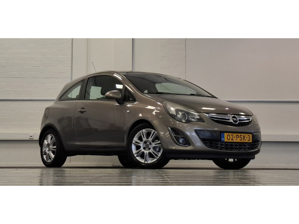 Opel Corsa 1.2-16V Cosmo Cruise Control Airco Garantie Parkeerhulp 56282463-0.jpg | van den Boog Automotive