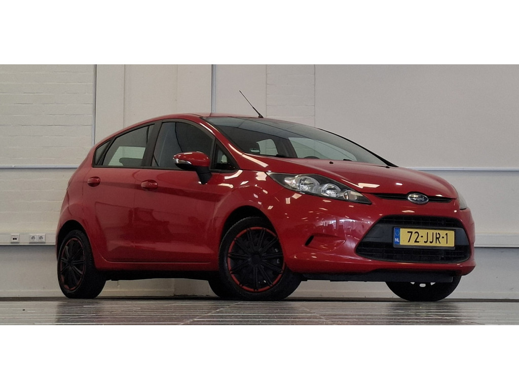 Ford Fiesta 1.25 Limited Trekhaak 5d Garantie Nieuwe APK 56366516-0.jpg | van den Boog Automotive