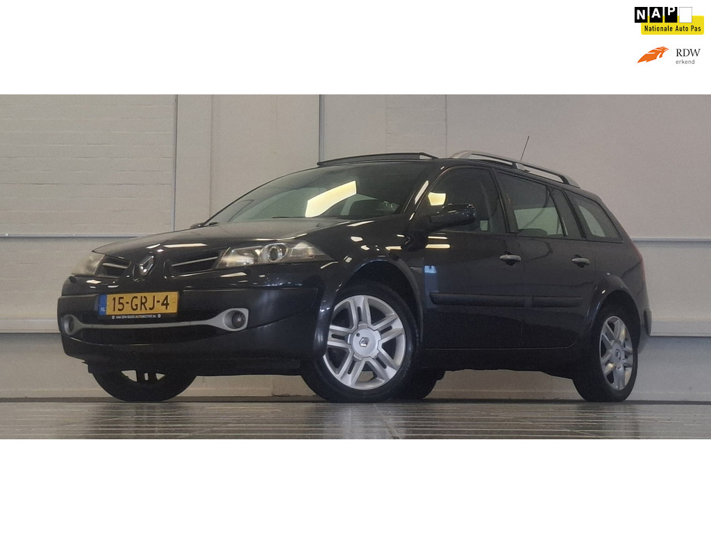 Renault Mégane Grand Tour 1.6i 16V Tech Line Panoramadak Navi Leer PDC Trekhaak! 56366720-0.jpg | van den Boog Automotive