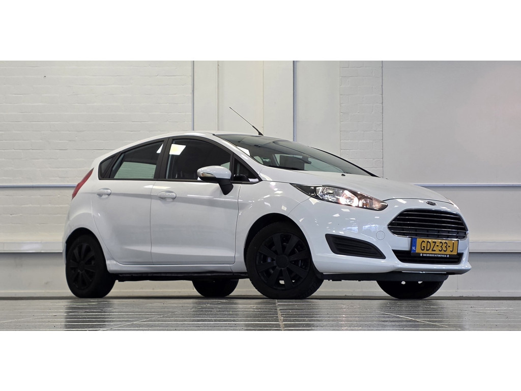 Ford Fiesta 1.25i Airco Androidauto Carplay APK 28-06-2027 Garantie 56432200-0.jpg | van den Boog Automotive