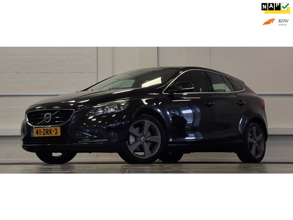 Volvo V40 1.6 T3 Momentum 56601470-0.jpg | van den Boog Automotive