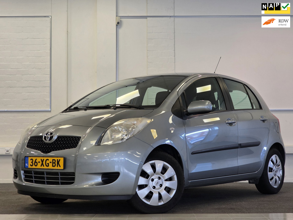 Toyota Yaris 1.3 VVTi Sol Automaat Trekhaak Airco 1e Eigenaar Allseason 56698493-0.jpg | van den Boog Automotive